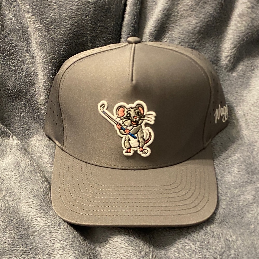 Waggle Golf Range Rat hat- brand new